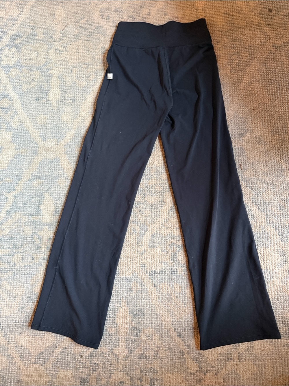 Vuori Black Wide-Leg Drawstring Waist Pants - Picture 6 of 6